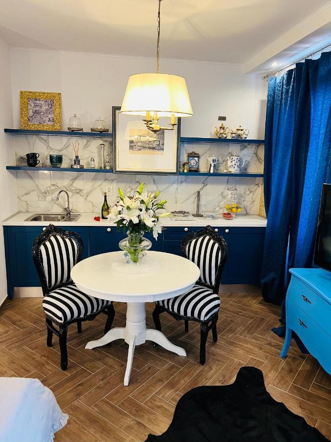 La Dolce Vita Luxury Apartments With Best Free Private Parking In City Center Pula Exteriér fotografie