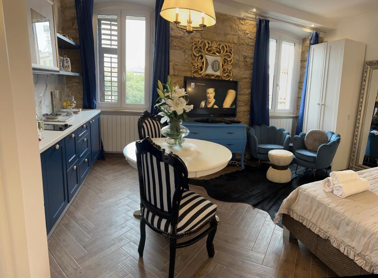 La Dolce Vita Luxury Apartments With Best Free Private Parking In City Center Pula Exteriér fotografie